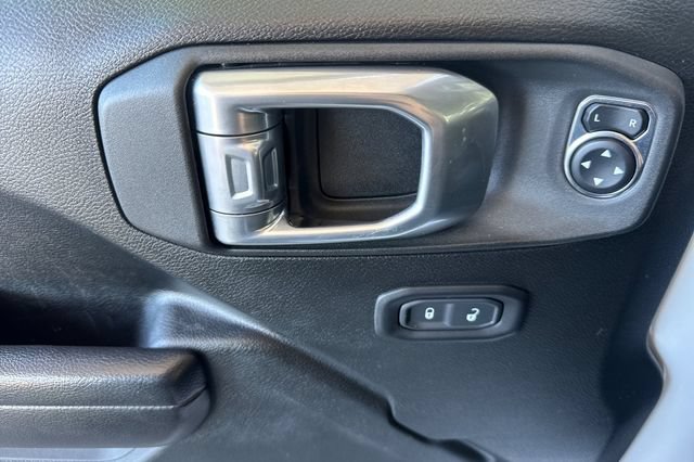 Used 2021 Jeep Wrangler Unlimited Sport AWD/4WD image 11