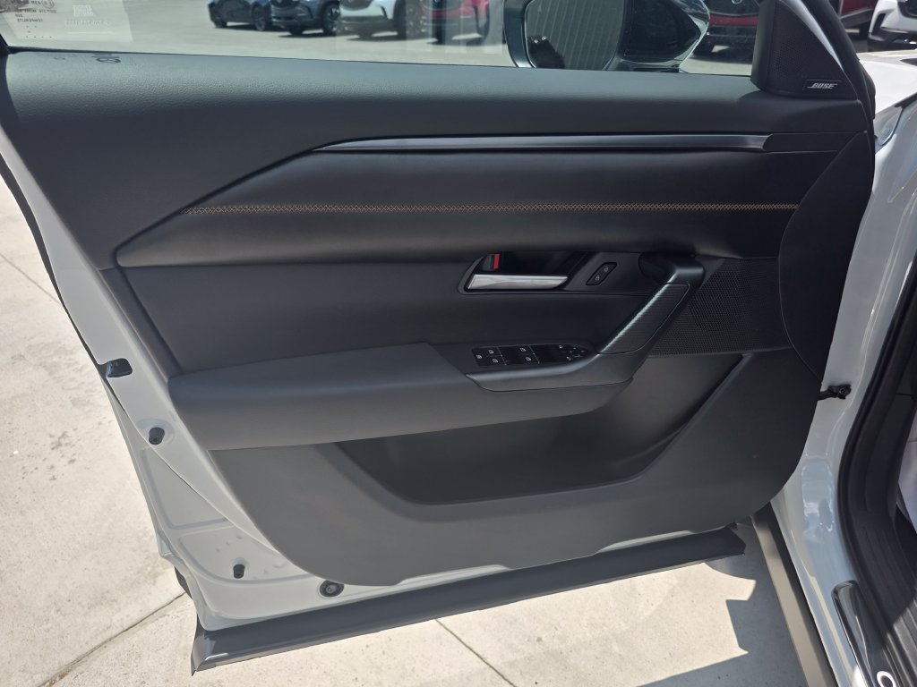 New 2026 MAZDA CX-50 AWD 2.5 Hybrid w/ Premium Pkg image 11