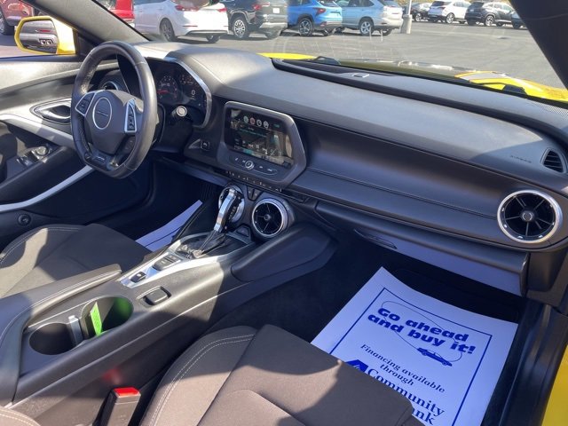 Used 2017 Chevrolet Camaro SS image 19