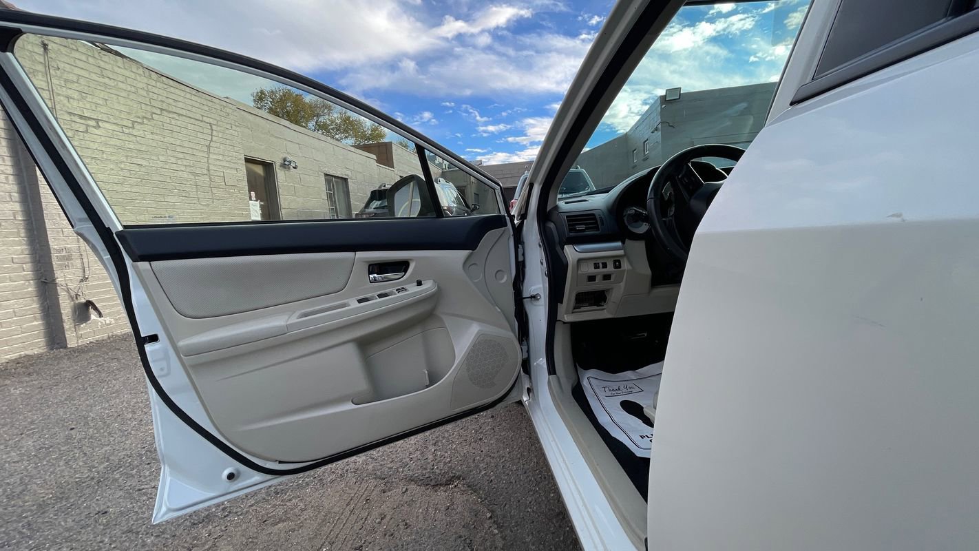 Used 2013 Subaru Impreza 2.0i Limited image 10