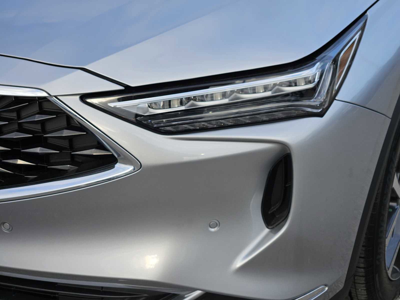 Used 2023 Acura MDX SH-AWD w/ Technology Package image 7