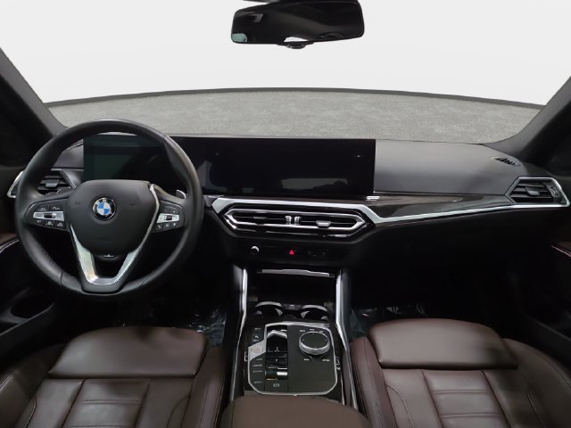 Certified 2024 BMW 330i xDrive Sedan w/ Premium Package AWD/4WD image 9