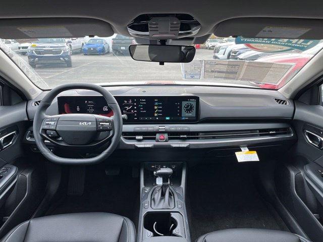 New 2026 Kia K4 EX FWD image 36