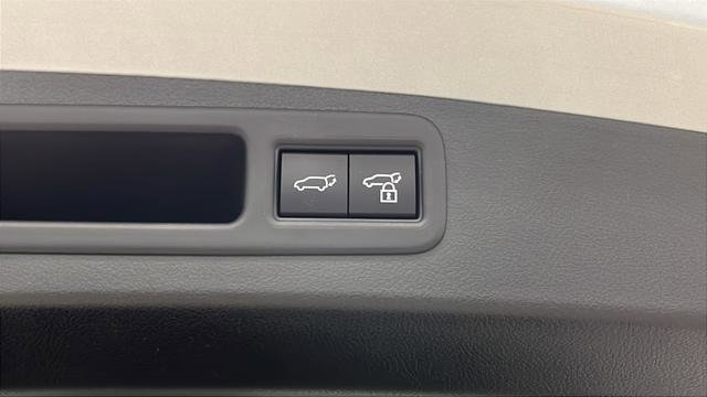 Used 2025 Lexus RX 500h F Sport AWD/4WD image 32