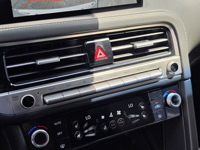 Used 2025 Genesis G70 3.3T Advanced w/ Sport Prestige Package RWD image 30