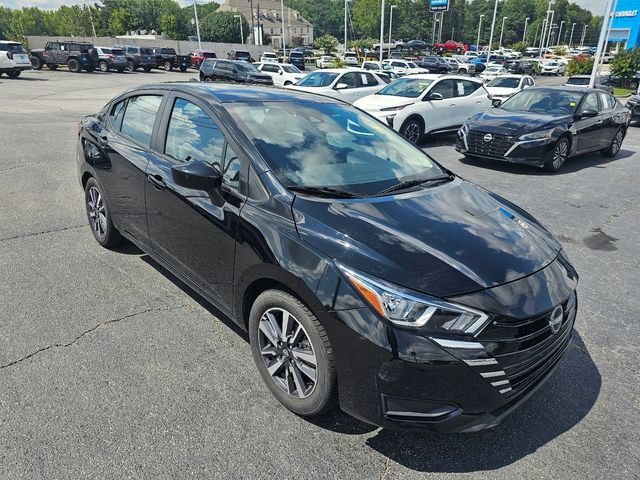 Used 2023 Nissan Versa SV FWD image 1