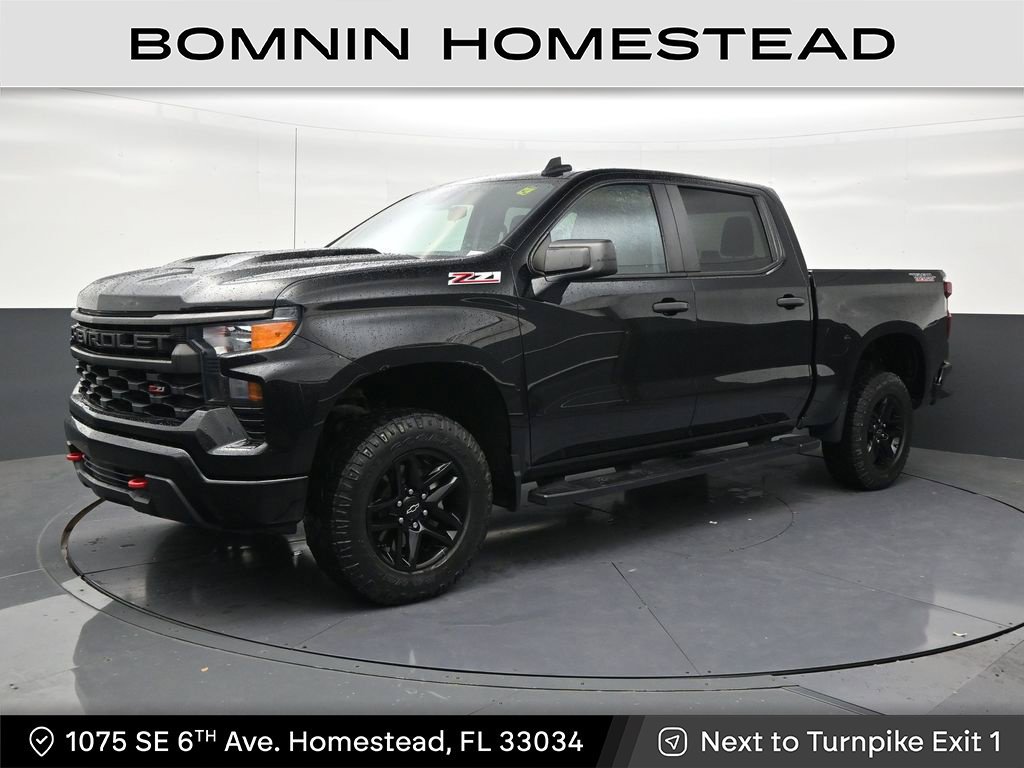 Used 2023 Chevrolet Silverado 1500 Custom Trail Boss AWD/4WD image 1