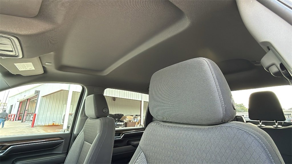 Used 2024 Chevrolet Silverado 2500 LT image 14