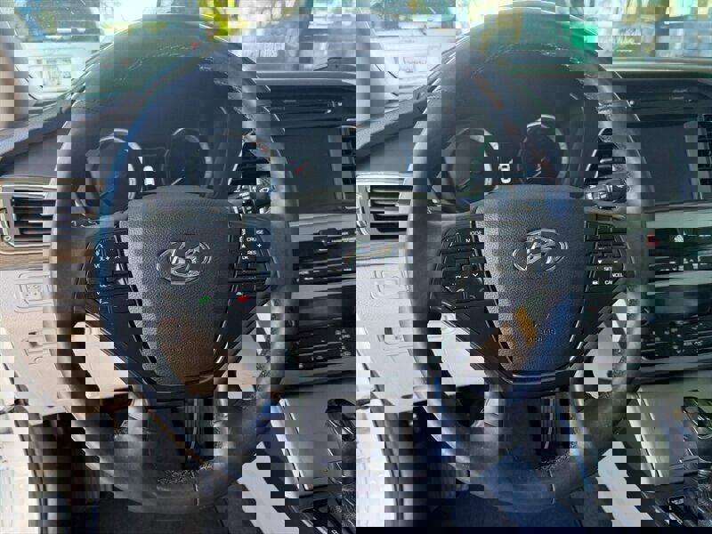 Used 2015 Hyundai Sonata Limited w/ Option Group 06 image 21