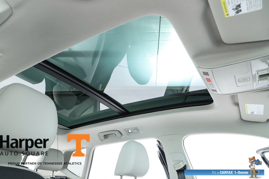 Used 2025 Volkswagen Taos SE w/ Panoramic Sunroof Package AWD/4WD image 74