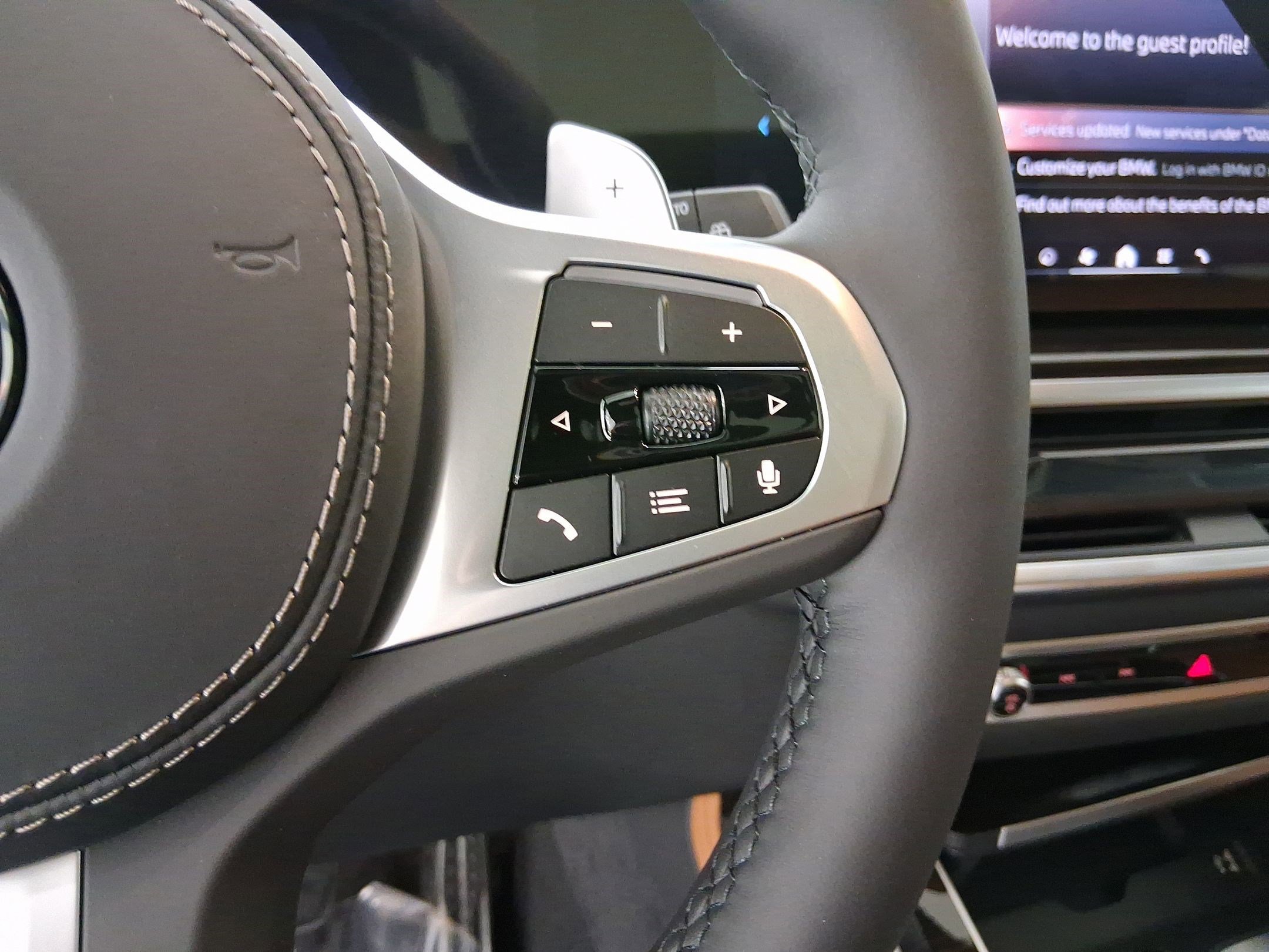 New 2026 BMW X7 xDrive40i w/ Executive Package image 21