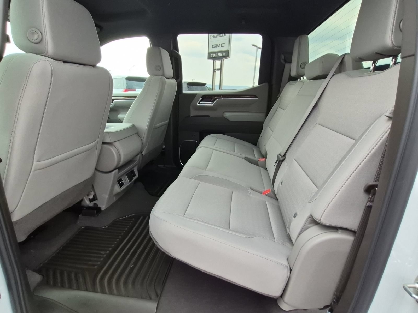 New 2026 GMC Sierra 1500 SLE AWD/4WD image 33