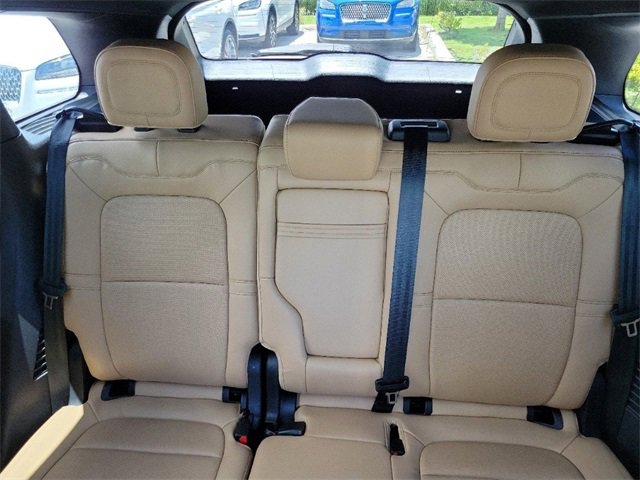 Certified 2023 Lincoln Corsair Reserve image 10