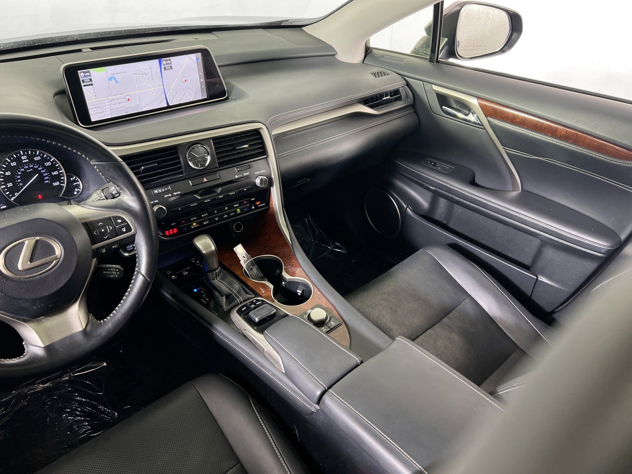 Used 2019 Lexus RX 350 AWD w/ Navigation Package image 23