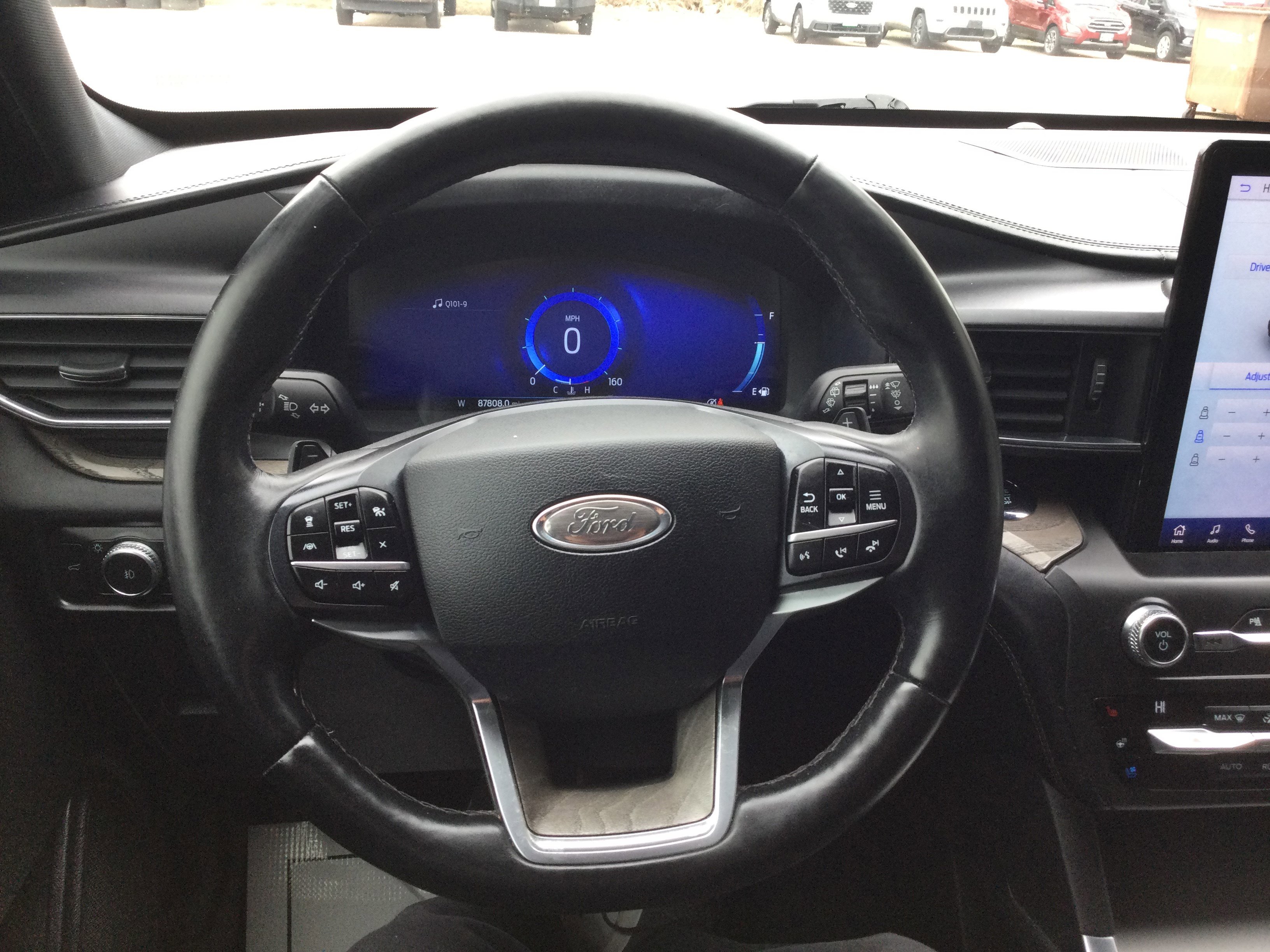 Used 2020 Ford Explorer Platinum image 20