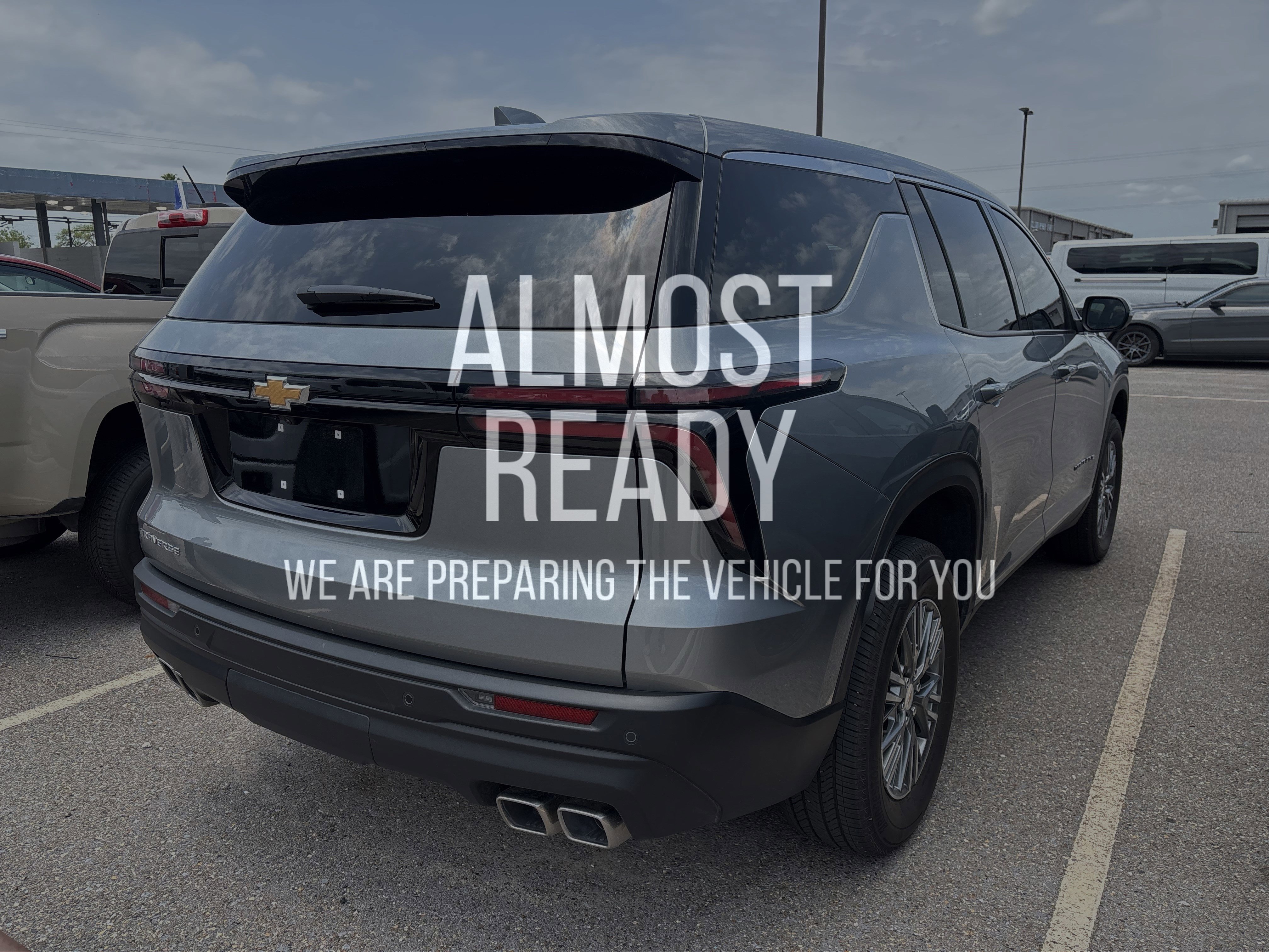 Used 2024 Chevrolet Traverse LS w/ LPO, Floor Liner Package FWD image 4