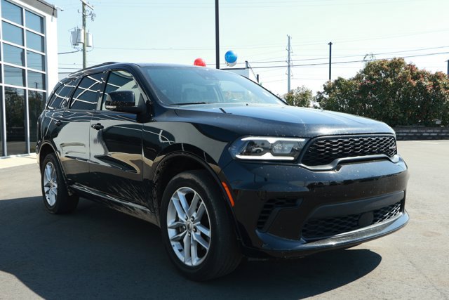 Certified 2024 Dodge Durango GT image 3