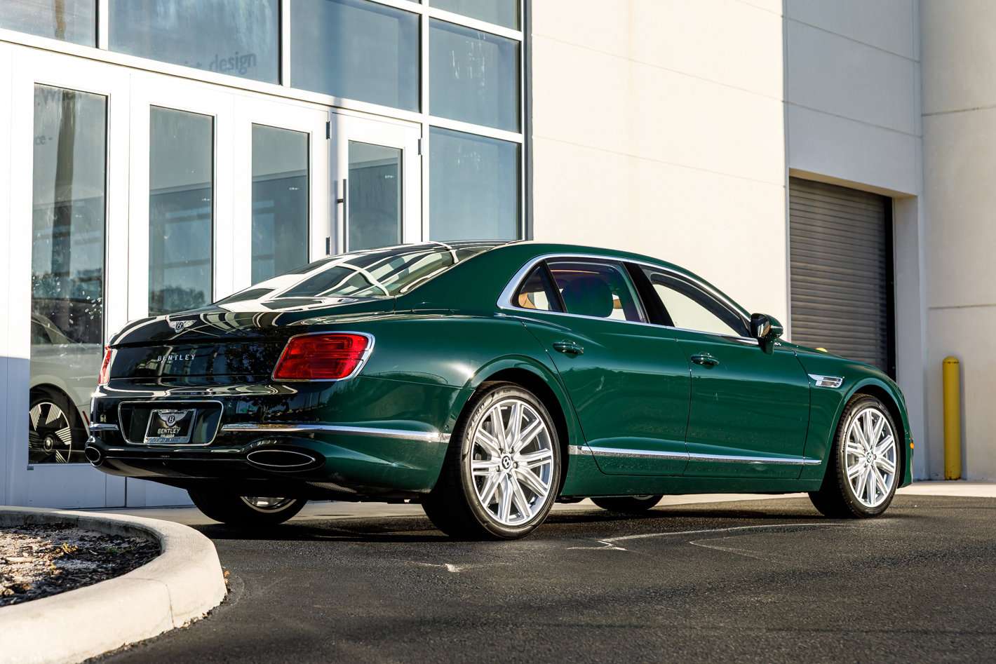 New 2026 Bentley Flying Spur Plug-In Hybrid image 19