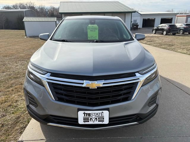 Used 2023 Chevrolet Equinox LT AWD/4WD image 2