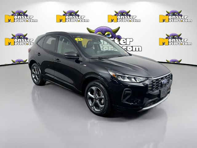 Used 2023 Ford Escape ST-Line AWD/4WD image 3