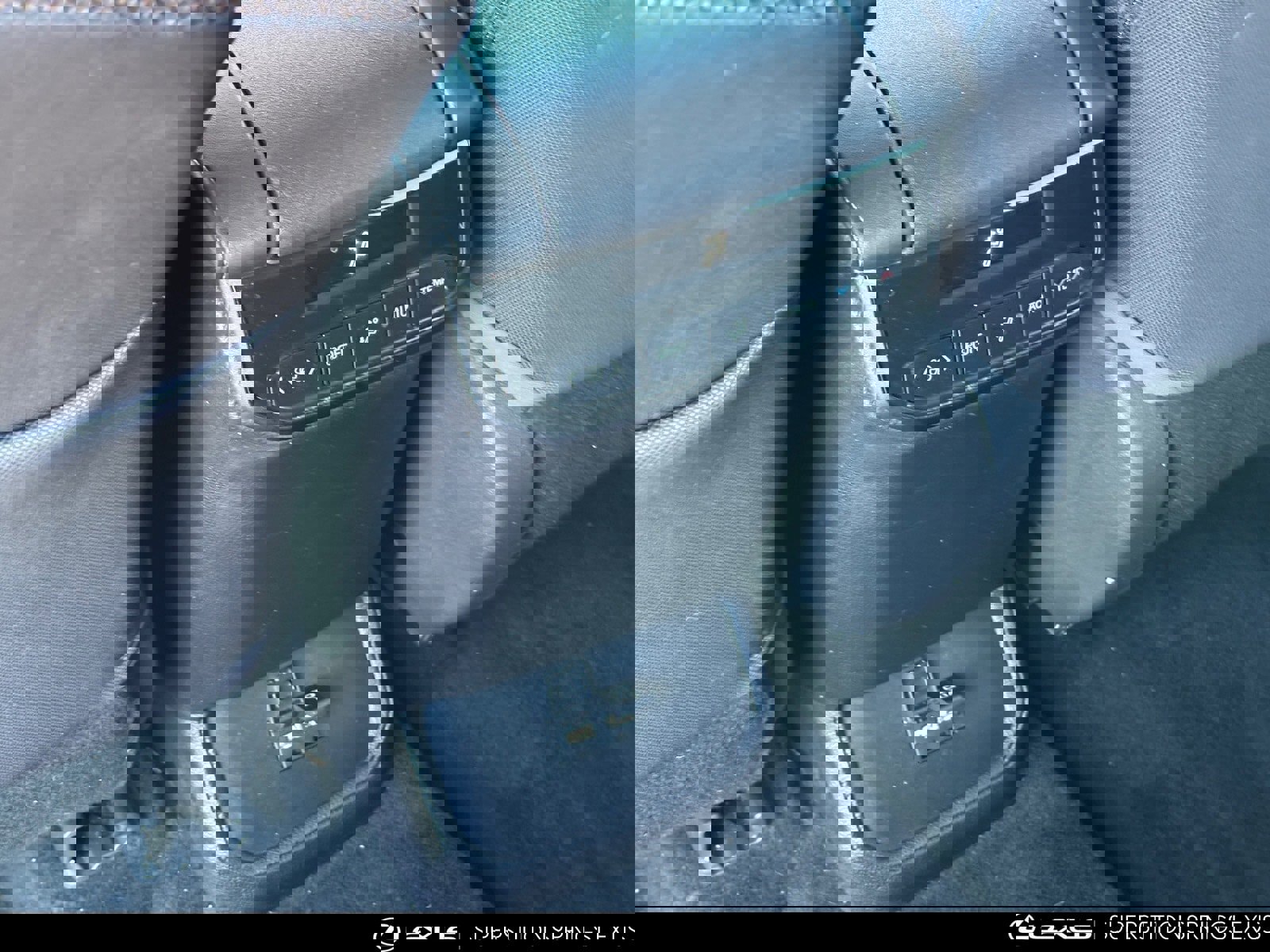 Used 2021 Toyota Highlander LE image 16