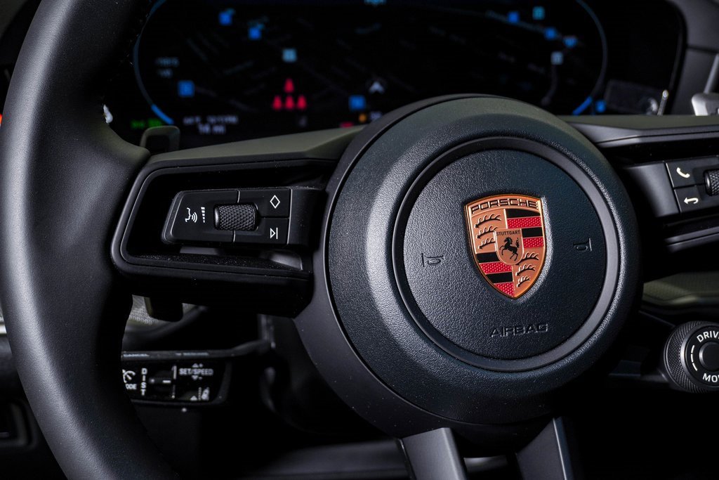 New 2026 Porsche Cayenne Coupe image 20