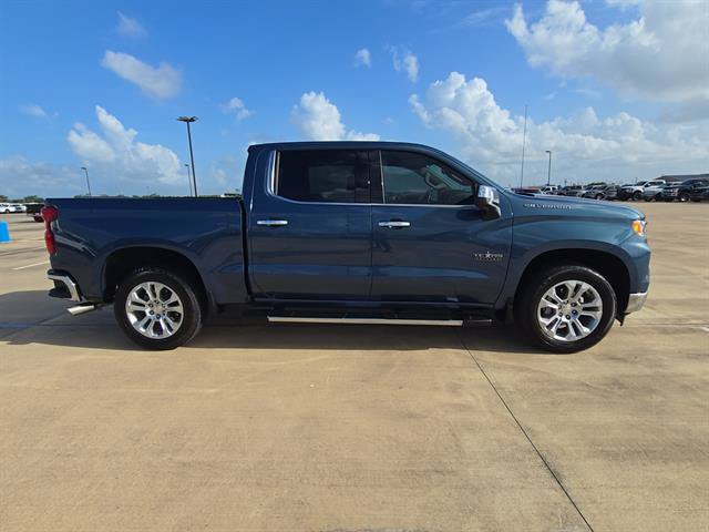 Used 2024 Chevrolet Silverado 1500 LTZ RWD image 4