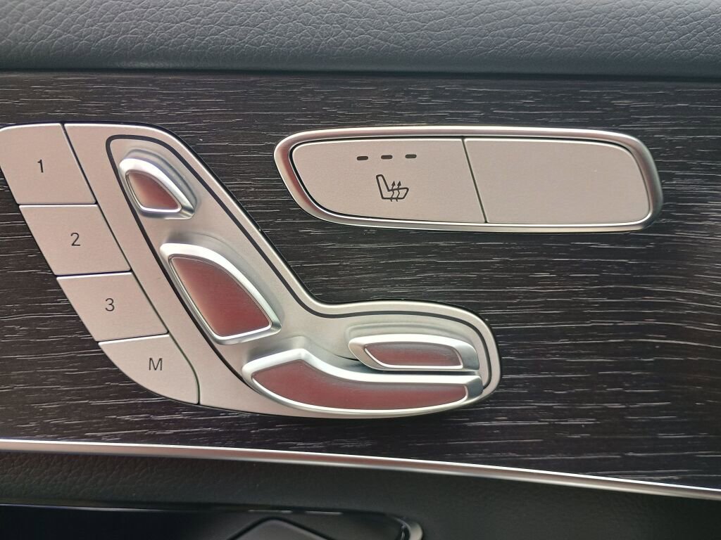 Certified 2021 Mercedes-Benz GLC 300 4MATIC Coupe image 8