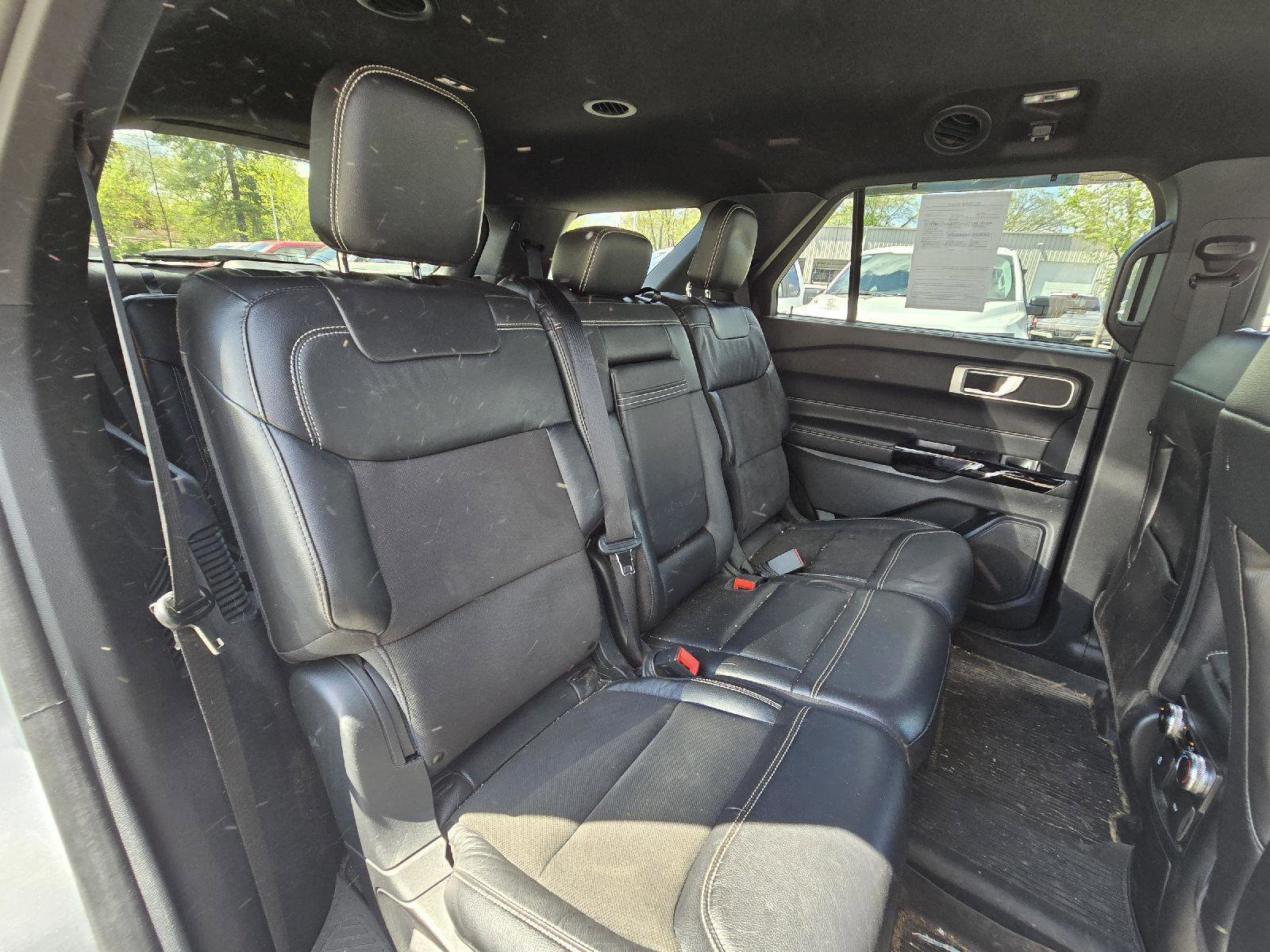 Used 2023 Ford Explorer ST AWD/4WD image 18