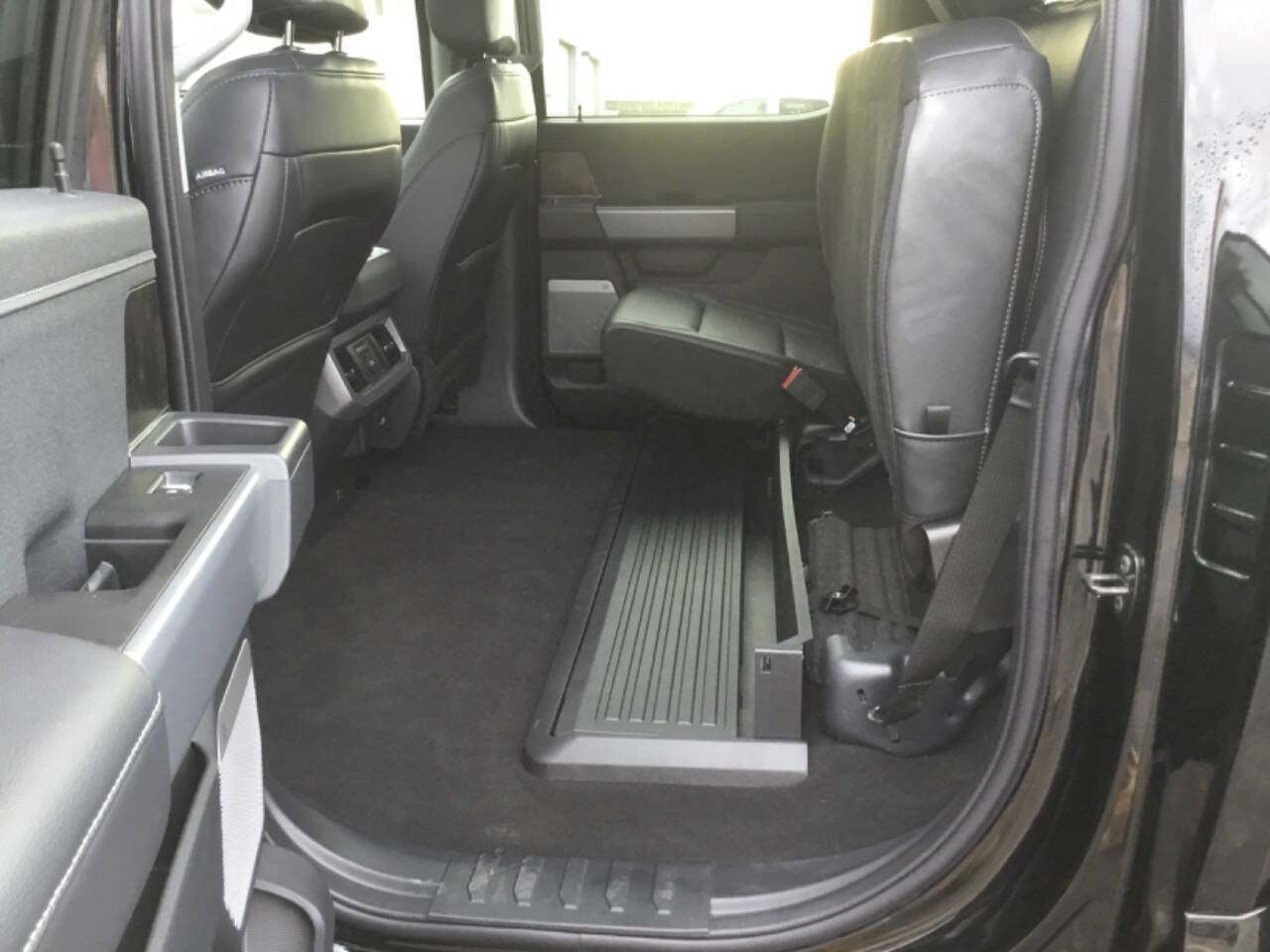 Used 2024 Ford F250 Lariat w/ Lariat Ultimate Package image 8
