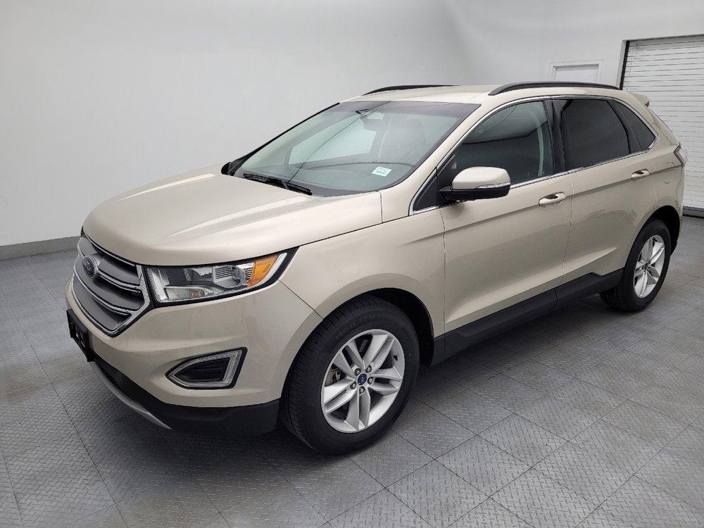 Used 2017 Ford Edge SEL w/ Class II Trailer Tow Package AWD/4WD image 2