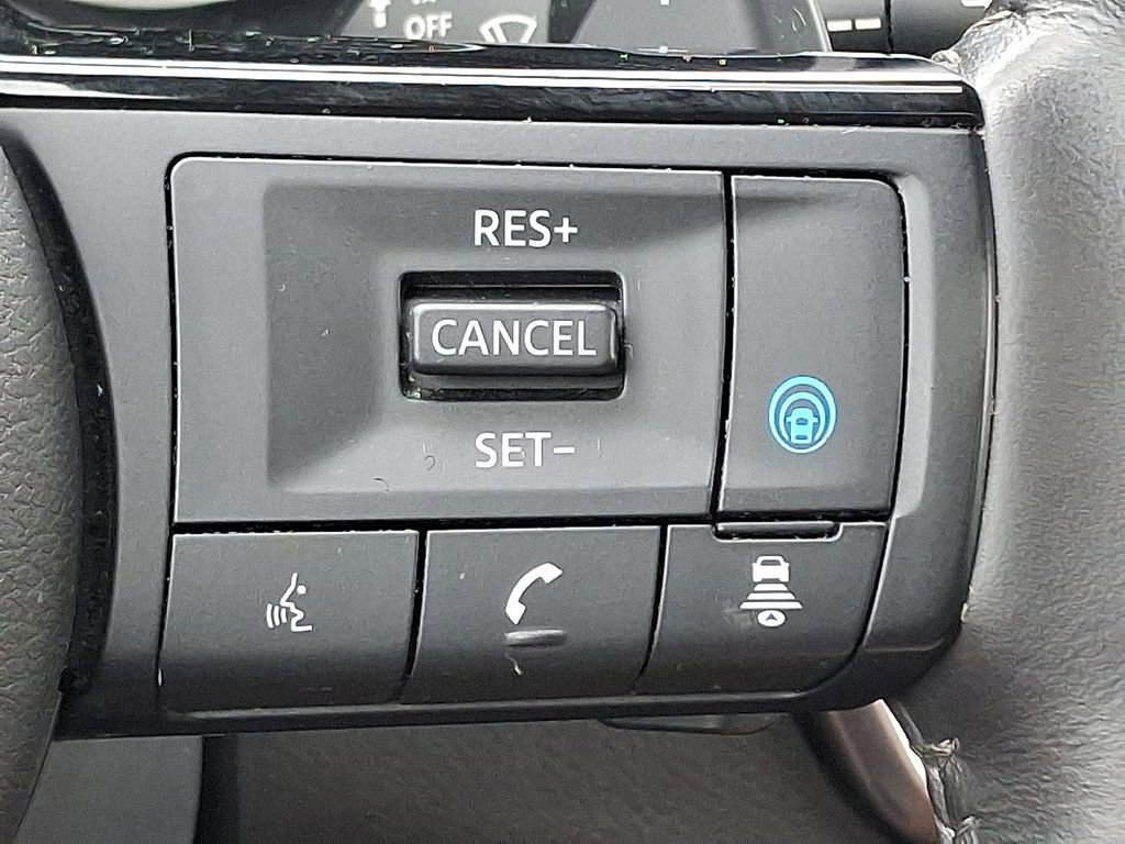 Certified 2023 Nissan Rogue SL w/ SL Premium Package image 25