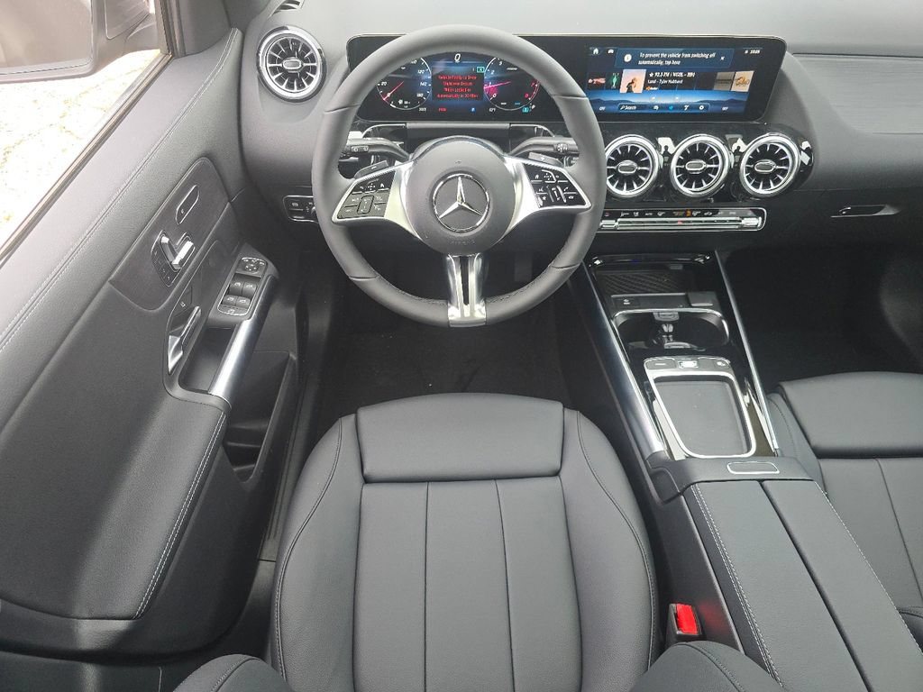 New 2026 Mercedes-Benz GLA 250 4MATIC image 24