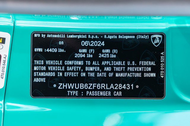 Used 2024 Lamborghini Huracan Tecnica image 51