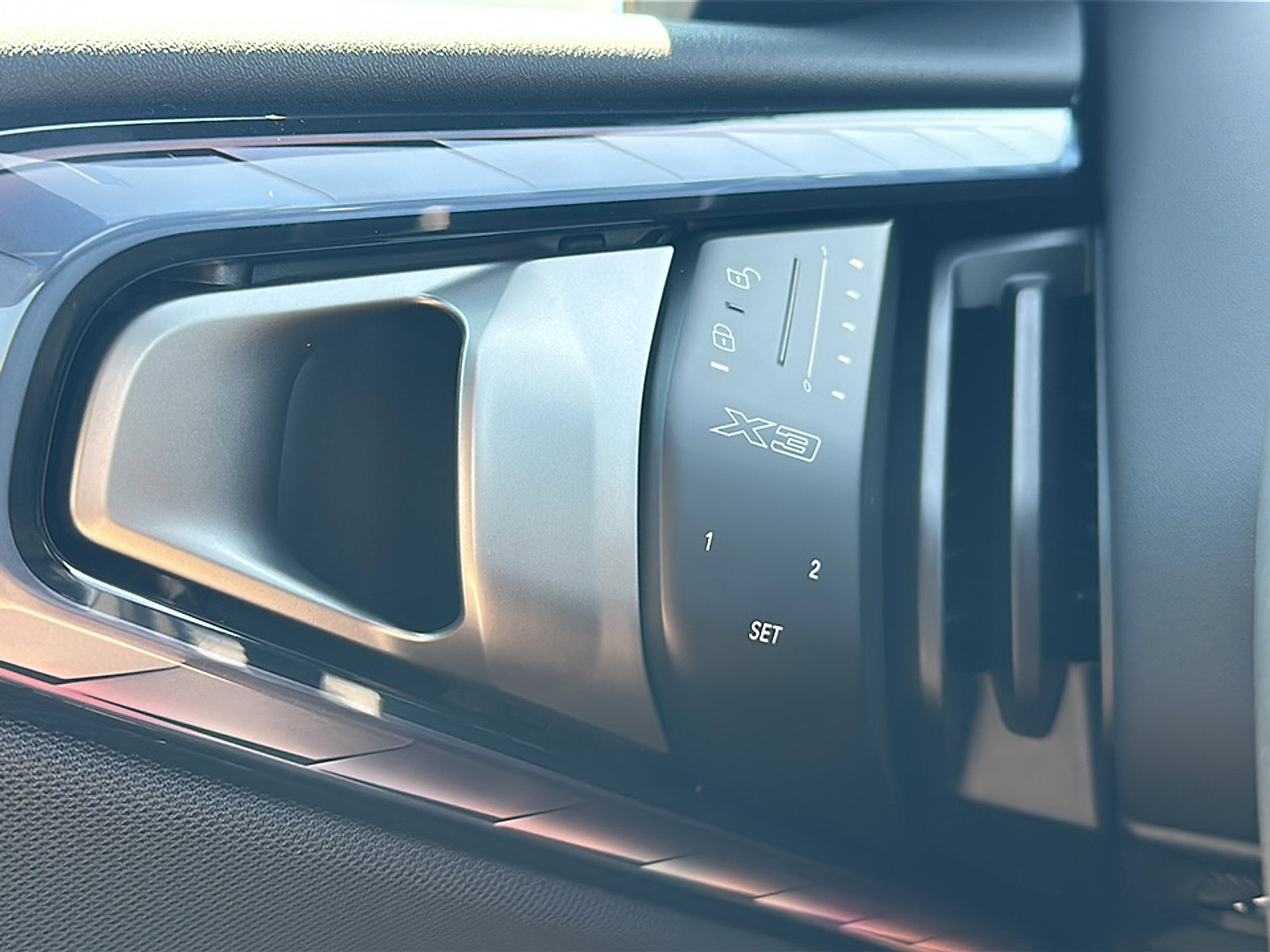 New 2026 BMW X3 xDrive30 w/ Premium Package image 25