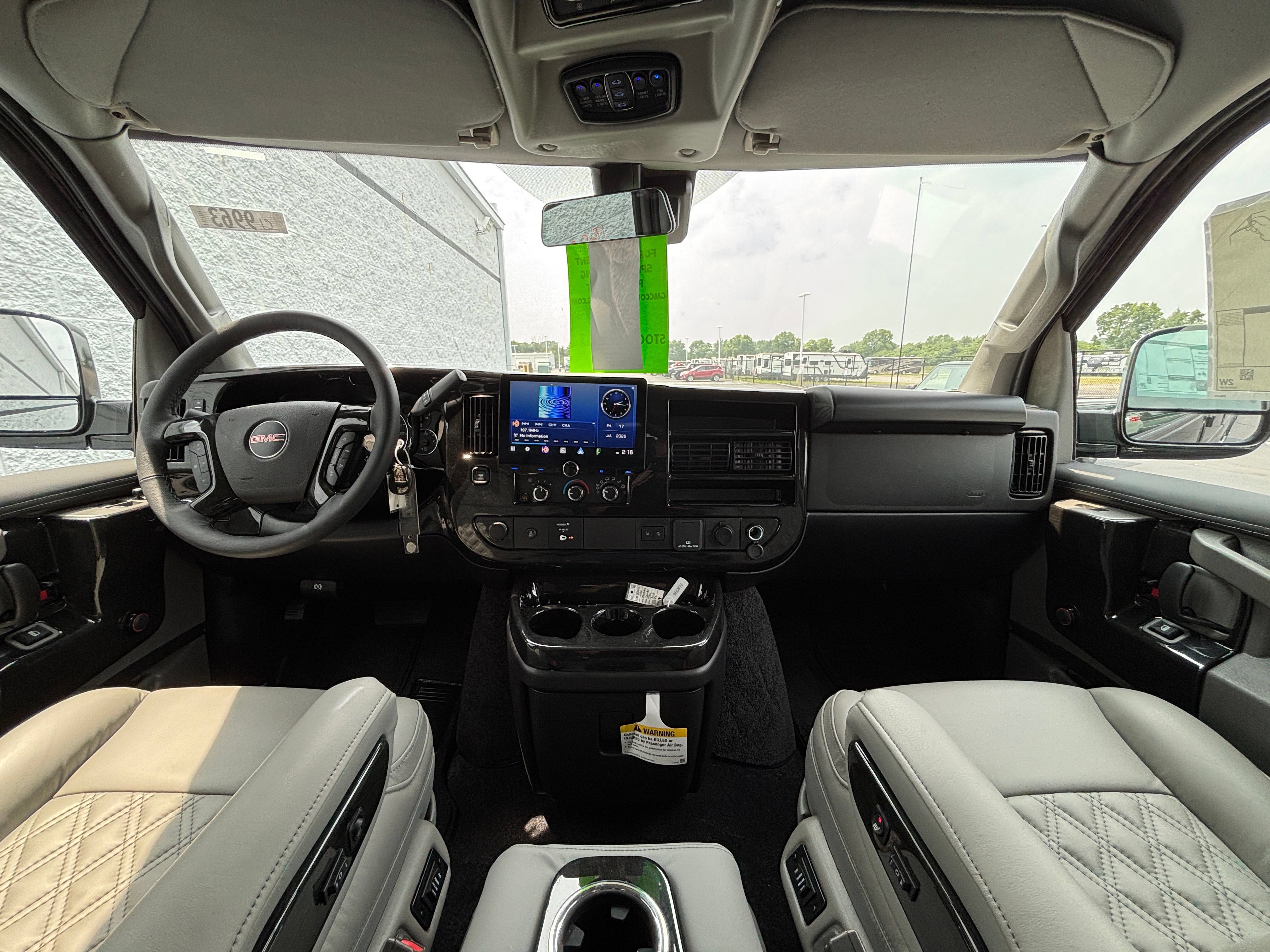 New 2026 GMC Savana 2500 Extended w/ Driver Convenience Package RWD image 24