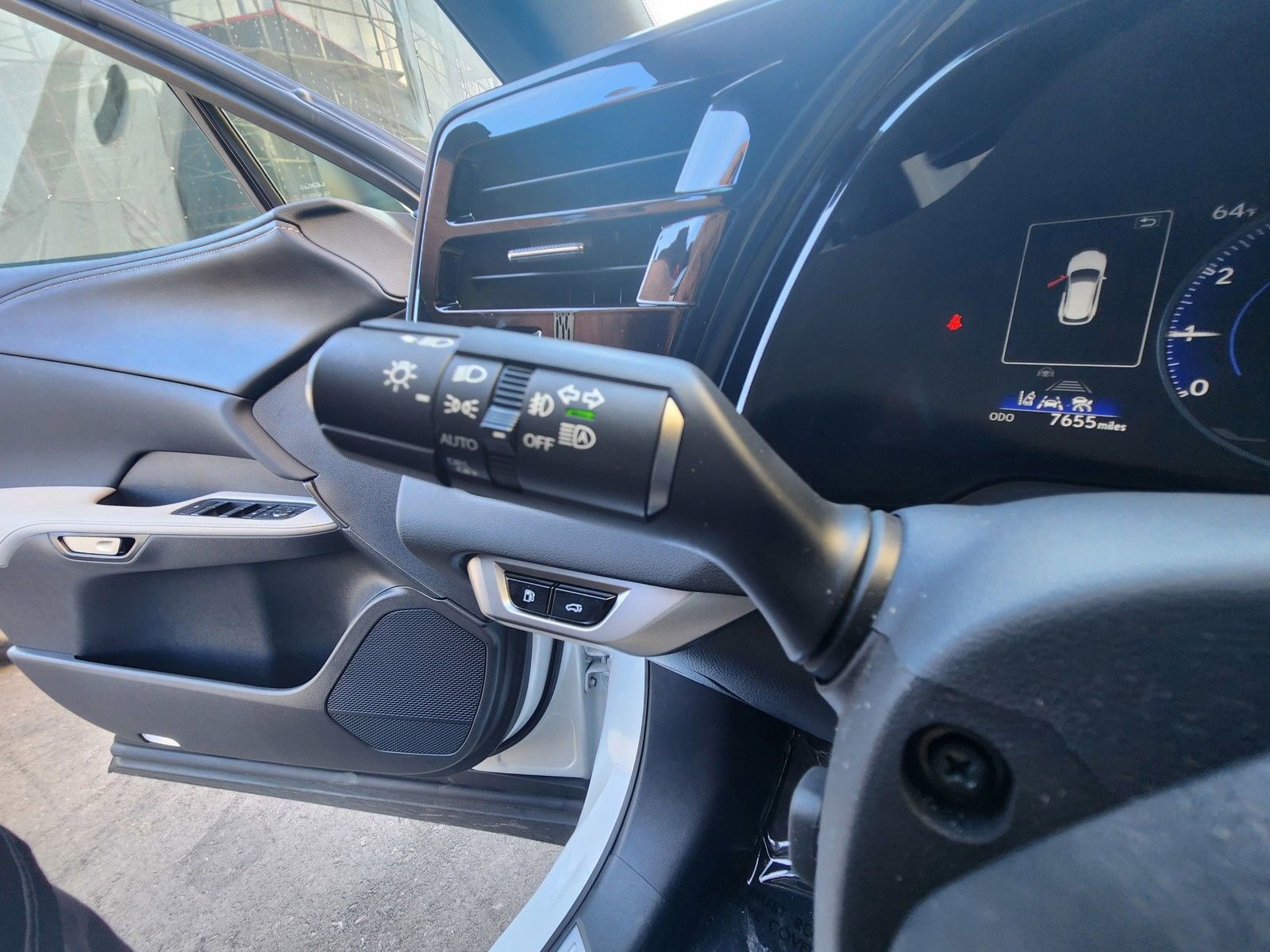 Used 2023 Lexus RX 350 Premium Plus w/ Accessory Package (Z1) image 38
