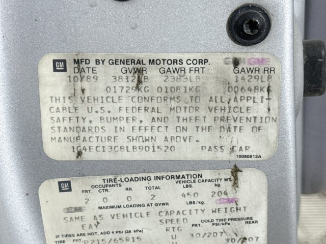 Used 1990 Buick Reatta Coupe FWD image 24