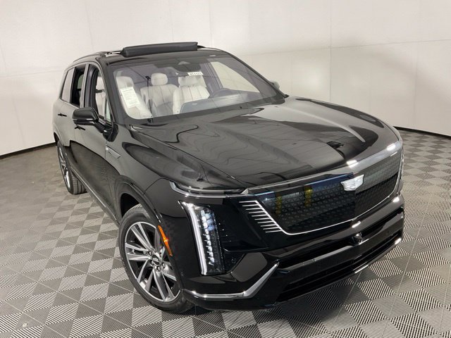 New 2026 Cadillac Vistiq Luxury w/ LPO, Floor Liner Package AWD/4WD image 40