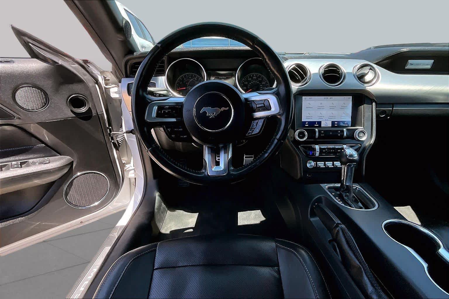 Used 2022 Ford Mustang Premium RWD image 6