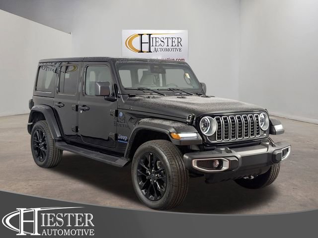 Used 2025 Jeep Wrangler Unlimited Sahara image 1