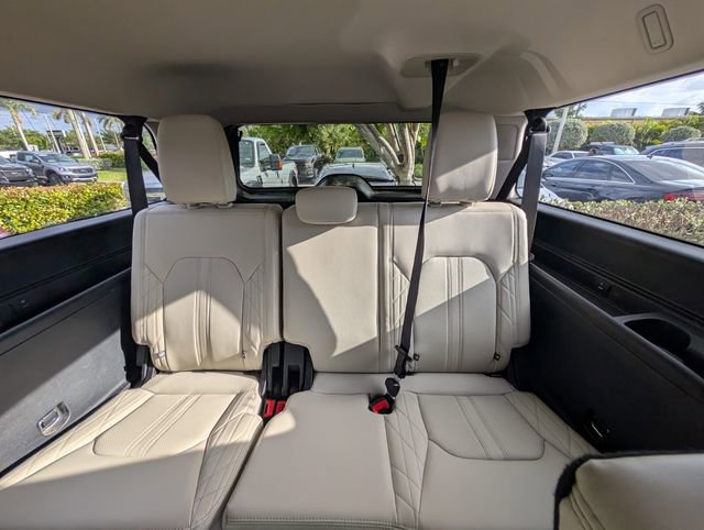 Used 2021 Ford Expedition Max Platinum RWD image 8