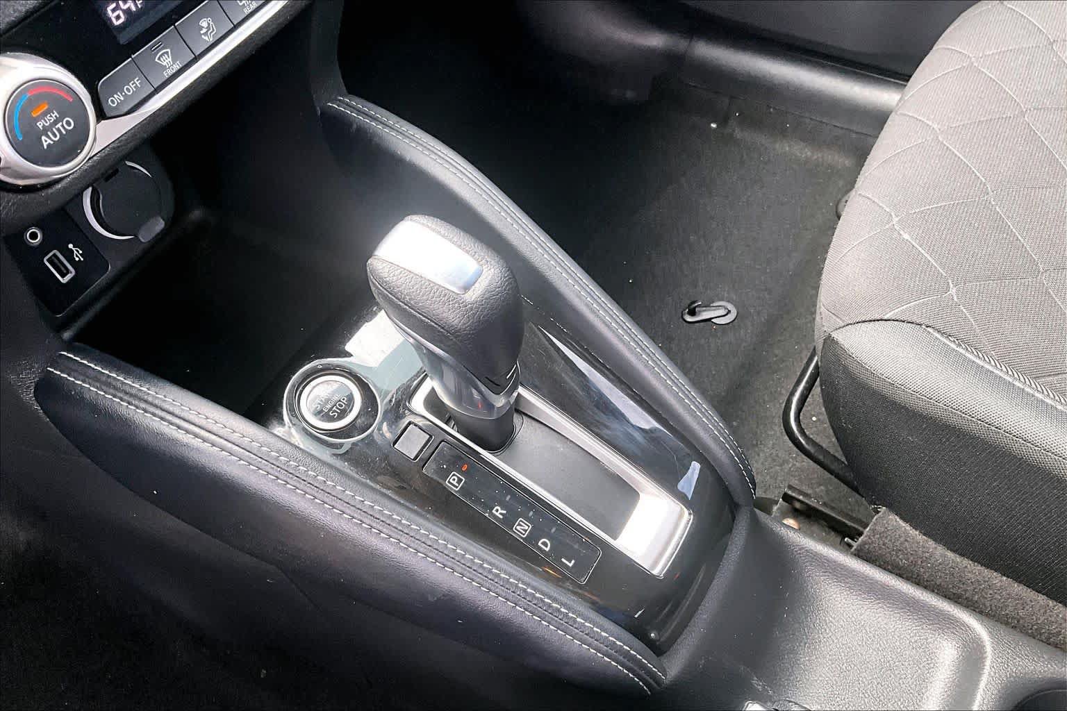 Used 2019 Nissan Kicks SV FWD image 15