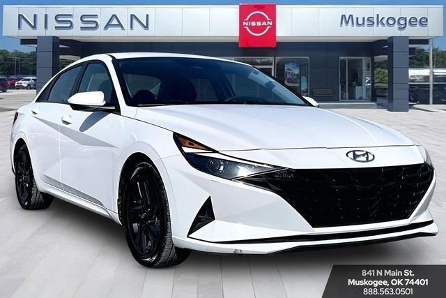 Used 2023 Hyundai Elantra SEL