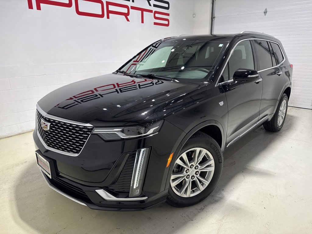 Used 2023 Cadillac XT6 Luxury image 2