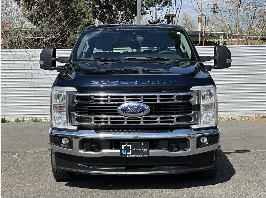 Used 2023 Ford F350 XLT image 7
