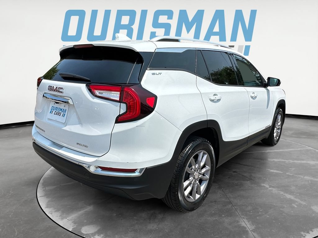 Used 2024 GMC Terrain SLT AWD/4WD image 6