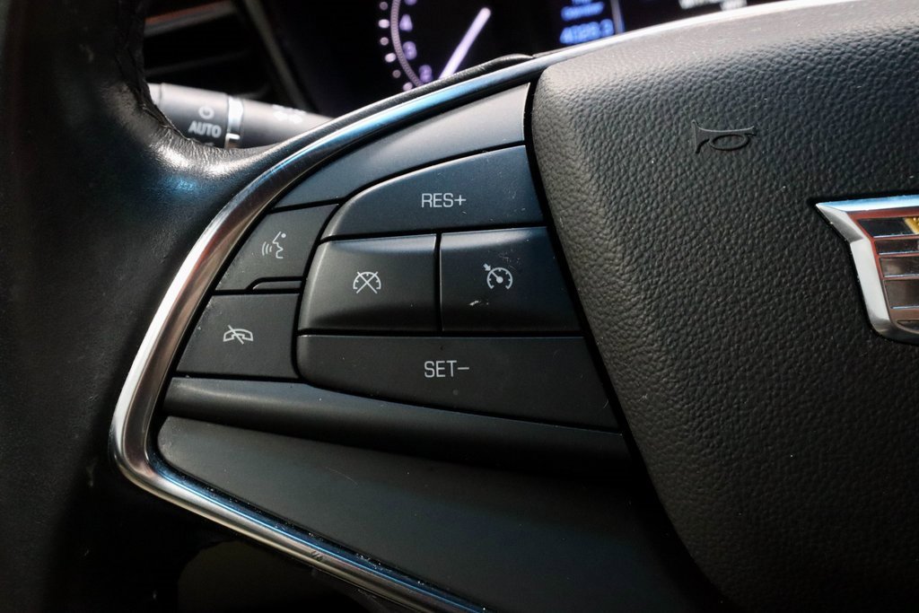 Used 2019 Cadillac XT5 Base image 26