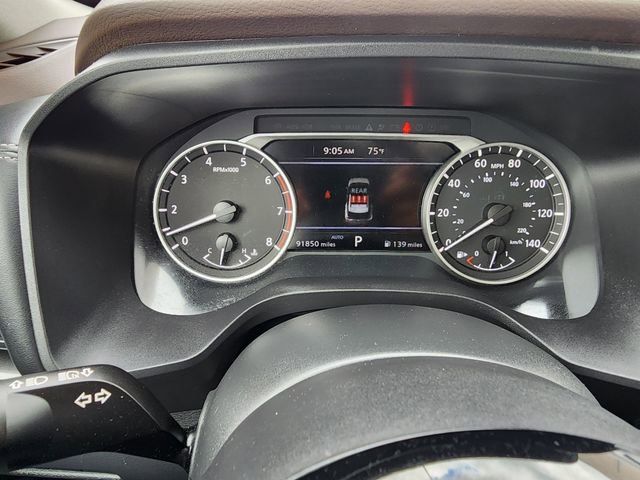 Used 2023 Nissan Rogue SV w/ SV Premium B Package image 16