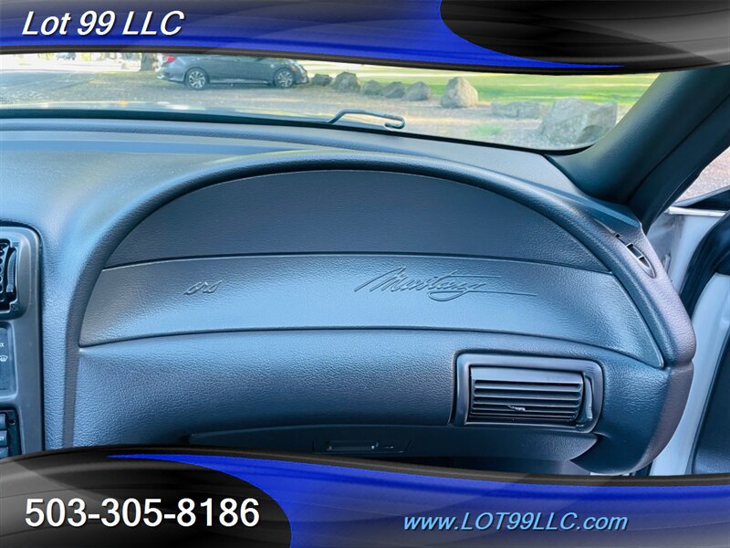 Used 2000 Ford Mustang GT RWD image 31